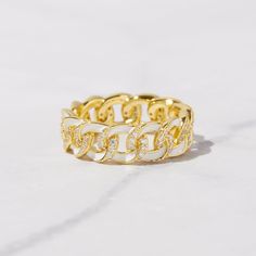 Gaudy Jewelry, Cuban Link Ring, Layering Diamond Necklaces, Gold Chain Ring, Chain Ring Gold, Link Ring, Modern Gold Jewelry, Chunky Ring, Linking Rings