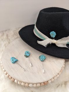 Turquoise Stone Hat Pins. Update your favorite western hat. Pin to shirt, jacket, purse, scarf, beanie, fedora or Bandana! Stick on your boots! Add a little pin almost anywhere! Pins are super light weight! Can be stuck anywhere. The possibilities are endless! Stick Pins: All stick pins come with a safety stopper on the end to cover the sharp tip, hold in place and keep from sliding out of place. This is a faux turquoise stone stick pin. Hat Not included. This listing is for one pin. Please note Hat Pins Diy, Custom Cowboy Hats, Pin Hat, Hat Fedora, Beaded Hat, Western Hat, Purse Scarf, Diy Hat, Iphone Leather Case