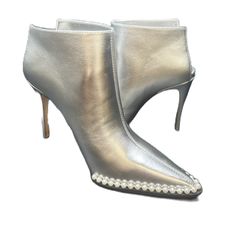 Karl Lagerfield Cyron Silver Booties. New With Box. Us 7m / Eu 38 Elegant Silver Ankle Boot Heels, Fall Gala Pointed Toe Heels, Glamorous Ankle Boot Heels For Formal Occasions, Glamorous Formal Ankle Boot Heels, Silver Ankle Boot Heels For Formal Occasions, Silver Ankle-high Elegant Heels, Elegant Silver Ankle-high Heels, Karl Lagerfeld Shoes, Silver Boots