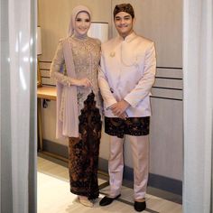 Dress Maker, Kebaya Brokat