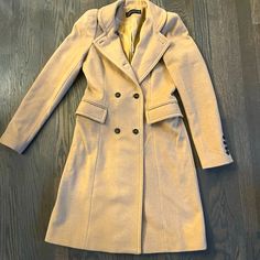 Nwot Coat Made Of Wool Blend Fabric. Long Sleeves, And Buttoned Cuffs. Flap Pockets At Hip. Central Vent At Back Hem. Front Double Breasted Button Closure. Wool Blend Coat, Zara Jackets, Flap Pocket, Double Breasted, Wool Blend, Jackets & Coats, Jackets For Women, Zara, Long Sleeves