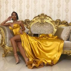 Prom Dress With Split, Cultura Hip Hop, Prom Dresses Under 100, Cheap Prom Dresses Long, Satin Prom Dresses, Golden Dress, Dress With Split, 2020 Prom Dresses