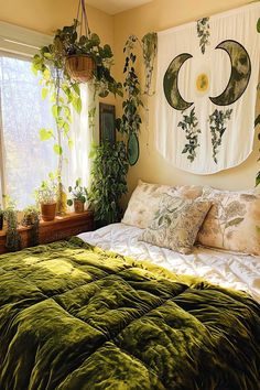 25+ Green Witch Bedroom Aesthetic Hearth Witch Aesthetic Home, Fairy Aesthetic Decor, Green Witch Home Decor, Green Purple Room, Green Maximalist Bedroom, Witch Bedroom Ideas, Green Witch Aesthetic Home