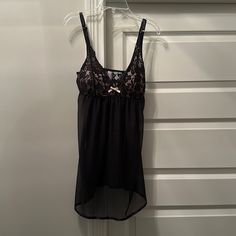 Brand New, Never Worn. Includes Matching Panties As Part Of Set. Black Camisole With Built-in Bra For Loungewear, Black Sleeveless Sleepwear With Lace Trim, Black Sleepwear With Lace Trim And Spaghetti Straps, Coquette Style Camisole For Night, Black Sleepwear With Built-in Bra And Spaghetti Straps, Black Sleepwear With Spaghetti Straps And Built-in Bra, Black Underwire Camisole With Lace Trim, Black Sheer Camisole Sleepwear, Black Spaghetti Strap Sleepwear With Built-in Bra