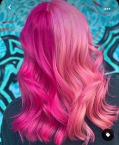 Split Hair Color Ideas, Split Hair Color, Dark Pink Hair, Split Dye, Split Dyed Hair, Vivid Hair Color, Creative Hair Color, Dyed Hair Inspiration, Split Hair