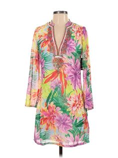 Boston Proper Casual Dress Size: 2X-Small Pink Dresses - used. 100% POLYESTER, V-Neck, Tropical, Short, 3/4 Sleeve | Boston Proper Casual Dress: Pink Tropical Dresses - Used - Size 2X-Small Fitted V-neck Tunic For Vacation, Fitted Spring Beach Tunic, Spring Multicolor V-neck Tunic, Multicolor Floral Print Spring Tunic, Fitted Tunic For Spring Vacation, Fitted Long Sleeve Tunic For Beach, Multicolor Long Sleeve Tunic For Vacation, Green Floral Print V-neck Tunic, Multicolor Fitted Long Sleeve Tunic