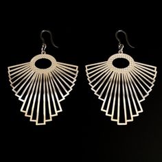 Fly high in style with our Large Flying Pendant Dangles Earrings! These dangles are perfect for sensitive ears with hypoallergenic plastic hooks. Art deco never looked so good! Earring length: 74mm Earrings For Sensitive Ears, Plastic Hooks, Fly High, Hypoallergenic Earrings, Sensitive Ears, Pendant Earrings, White Silver, Post Earrings, In Style