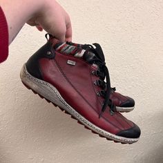 Remonte Brand. Lace Up Sneaker Boots. Inner Zips. Size Us 9.5. Brand New Condition Remonte Boots For Women, Red Leather Shoes, Soft Loafers, Black Leather Combat Boots, Burgundy Shoes, Floral Sneakers, Trending Sandals, Metallic Shoes, Black Boots Tall