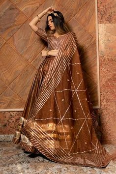 Shop for Pomcha Jaipur Brown Organza Cotton Silk Lehenga Set for Women Online at Aza Fashions Bani Thani, Rajasthani Dress, Indian Skirt, Indian Outfits Lehenga, Lehenga Designs Simple, Desi Aesthetic, Indian Dresses Traditional, Traditional Indian Outfits, Solid Brown