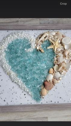 Resin Sea, Diy Projects To Make And Sell, Shell Ideas, Diy Beach Decor, Resin Beach, Shell Craft, Seashell Projects, Seashell Wall Art, Madison Wedding