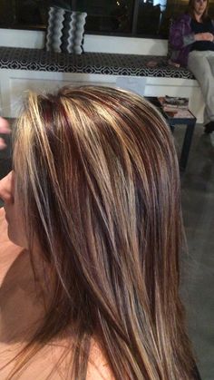 Red Lowlights, Light Blonde Highlights, Hair Highlights And Lowlights, Hair Color Highlights, Hair Color And Cut, Light Brown Hair, Brown Hair Colors, Great Hair, Hair Cut