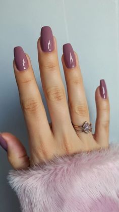 Autumn Vibes: 15 Trendy Nail Ideas to Try This Season - pulsepathlife.com Fall Color Shellac Nails, Autumn Coloured Nails, September October Nails, Each Nail A Different Color, Fall Transitional Nails, Fall Nail Vibes, Acrylic Nails Inspiration Simple, Pretty Autumn Nails, Colorful Winter Nails