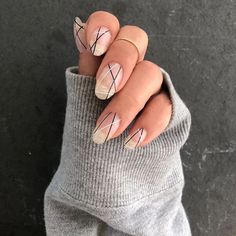 Monochrome Nails, Deco Nails, Finger Paints, Diy Pedicure, Boho Nails, Hard Nails, Minimal Nails, Her Nails, Short Acrylic Nails Designs