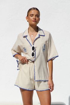 Beach Linen Outfit, Linen Set Outfit, Fashion Show Poster, Linen Outfit, Girl Crush Fashion, Batik Fashion, Stylish Work Outfits, Causual Outfits, Mood Board Fashion