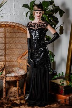 Black 1920s Sequin Maxi Flapper Dress – Retro Stage - Chic Vintage Dresses and Accessories 1920s Glamour, Retro Stage, Flapper Style Dresses, Retro Fashion Outfits, The Roaring Twenties, 20s Fashion, Dress Retro, Standard Dress, 1920s Dress