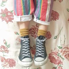 Aled Last, Retro Converse, Clothes For Teens, Clothes Aesthetic, Tumblr Fashion, Hipster Fashion, Vans High Top Sneaker, Moda Vintage, Looks Style