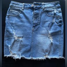 Details: - New Never Worn But Washed Once - Size: Small - 15.5 Inches From Top To Bottom - Color: Light-Medium Wash Denim - 98% Cotton, 2% Spandex - High Waisted Jean Skirts, Skirts Denim, Waxed Jeans, Jean Skirt, Women Skirts Midi, Color Light, Denim Skirt, High Waisted Skirt, Midi Skirt