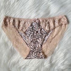 Victoria's Secret Sexy Seamless Lingerie Pantie Stretchy Nwt Bikini Size Medium. All Items Are Shipped With Great Care For Any Questions Please Ask. Victoria's Secret Lace Trim Briefs, Victoria Secret Body, Lace Thong, Victoria Secret, Women's Intimates, Victoria’s Secret, String Bikinis, Victoria's Secret, Lingerie