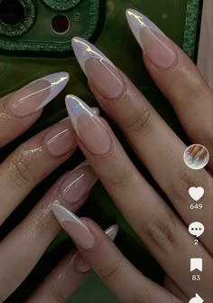 Nails Daisy, Spring House, Classy Acrylic Nails, Almond Acrylic Nails, Soft Nails, White Nail, Nails Spring, Spring Hill, Manicure Y Pedicure