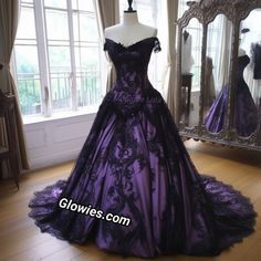 Black Purple Wedding, Purple Wedding Dresses, Purple Black Wedding, Dark Purple Wedding, Wedding Dresses Off The Shoulder, Purple Ball Gown, Purple And Black Dress