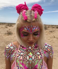 Surreal Outfit, Neon Hair