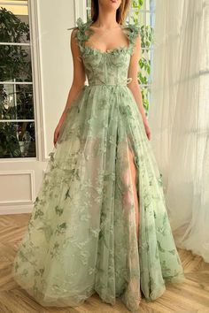 Sheer Chiffon Dress, Dresses For Formal Events, Lace Beach Dress, Bridal Party Gowns, Lace Evening Dresses, Sheer Chiffon, Bridal Wedding Dresses, Wedding Dress Styles, Long Prom Dress