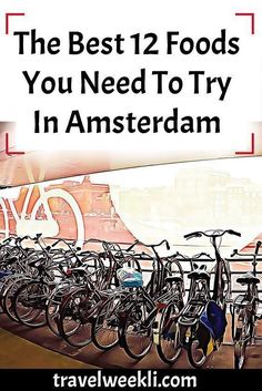 a bunch of bikes are parked in front of a sign that says, idees pour un week - end a amsterdam