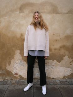 Fall Winter Capsule Wardrobe, Sneakers New Balance, Bag Prada, The Frankie Shop, Scandinavian Fashion, Frankie Shop, Neue Outfits, Fall Winter Wardrobe