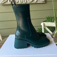 Authentic Dark Emerald Chloe Betty Rubber Rain Boots Chunky Heel And Saw Tooth Sole Inside Zip Closure Pull Heel Tab I Just Purchased These And Was So Excited And My Calf Is Too Big For These Boots *You Definitely Need A Slimmer Calf! Size 38 - I Wear A 7-7.5 And They Fit My Foot Well New With Tags, Box, Packaging And Dust Bags Never Worn! Slim Calves, Chloe Brown, Saw Tooth, Platform Heels Boots, Black Betty, Boots Chunky, Chloe Shoes, Emerald Color, Winter Sneakers