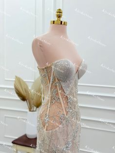 Váy cưới corset quyến rũ. Váy cưới đuôi cá đính hạt. Váy cưới không dây. Váy dạ hội sang trọng. Váy cưới tùy chỉnh. - Etsy Việt Nam Luxury Wedding Evening Dress With Boned Bodice, Wedding Mermaid Dress With Sweetheart Neckline And Sweep Train, Glamorous Silver Mermaid Wedding Dress, Floor-length Mermaid Wedding Dress With Corset Back, Strapless Wedding Gown With Corset Back, Champagne Mermaid Dress For Wedding, Luxury Strapless Wedding Dress, Strapless Mermaid Dress With Fitted Bodice For Wedding, Strapless Mermaid Wedding Dress With Fitted Bodice