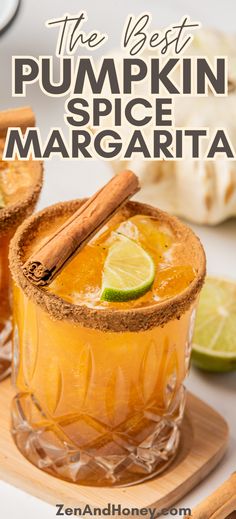 Looking for an easy and delicious fall cocktail recipe? Make this spicy and sweet Pumpkin Spice Margarita for your next Thanksgiving menu! Easy pumpkin cocktail recipe, ideal for fall night-ins. Sweet Margarita Recipe, Thanksgiving Margarita, Margarita Spicy, Thanksgiving Cocktail Recipes, Classic Margarita Recipe, Yummy Alcoholic Drinks