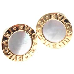 18k Yellow Gold Mother Of Pearl Cufflinks by Bulgari. With 2 round mother of pearl stones 11mm each Details: Measurements: 17mm x 18mm x 20mm Weight: 19.3 grams Stamped Hallmarks: Bvlgari 750 *Free Shipping within the United States* YOUR PRICE: $2,800 T1222merd Bulgari Earrings, Onyx Cufflinks, Diamond Cufflink, Sterling Silver Cz Rings, Watch Cufflinks, Pearl Cufflinks, Vintage Designer Jewelry, Sterling Silver Cufflinks, Gold Cufflinks