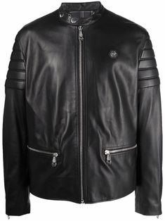 black leather collarless front zip fastening long sleeves logo patch at the chest front zip fastening pockets biker-style frame Doberman Print, Biker Style, Philipp Plein, Mens Outerwear, Doberman, Moto Jacket, Biker Jacket, Outerwear Jackets, Patch Logo