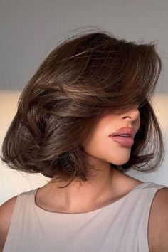 Voluminous Layered Bob Haircut Natural Brown Bob Hair, Bob Chocolate Brown Hair, Chocolate Brown Hair Bob, Chocolate Brown Hair Short, Chestnut Brown Bob, Short Chocolate Brown Hair, Chocolate Brown Bob, Dark Brown Bob, Brown Bob