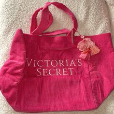 Victoria Secret Beach Bag Or Everyday Bag. Pink With Tags . You Can Put A Lot Inside ! Victoria's Secret Pink Bags For Vacation, Victoria's Secret Beach Bag For Summer, Victoria's Secret Pink Vacation Bag, Victoria's Secret Summer Beach Bag, Victoria's Secret Summer Vacation Bags, Pink Canvas Bag For Beach Travel, Victoria's Secret Summer Shopping Bags, Victoria's Secret Casual Beach Bag, Trendy Pink Canvas Bag For The Beach