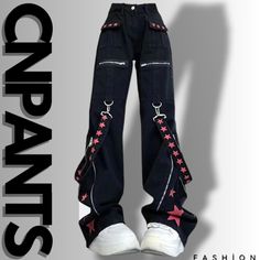 ✨ Elevate your punk streetwear style with these Gothic Star-Embellished Black Cargo Pants! 🌟 Featuring striking red star accents and eye-catching chain details, these pants are perfect for making a bold fashion statement. Crafted from high-quality, durable fabric, they offer a comfortable fit with plenty of room for movement. 🖤 The multiple zippered pockets add both style and functionality, making these pants ideal for everyday wear or special occasions. 🎉 Features: - Stylish red star embelli Pants With Chains, Alternative Pants, Studded Pants, Punk Mode, Gothic Streetwear, Chain Pants, Star Pants, Punk Streetwear, Bauchfreies Top