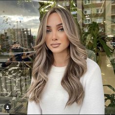 Ash Honey Blonde Balayage, Blonde And Brown Bayalage, Beige Hair With Highlights, Oatmeal Cream Pie Hair Color, Medium Ash Blonde Hair Balayage, Honey Beige Blonde Hair Balayage, Beige Blonde Balayage Long Hair, Mushroom Brown With Blonde Highlights, Brown With Ash Blonde Highlights