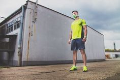 FRunning is one of the simplest ways to stay healthy, but in polluted cities, it’s not always as beneficial as it seems. Multiple Chemical Sensitivity, Air Quality Monitor, California Wildfires, Sports Health, Air Pollution, Air Cleaner, Lifestyle Changes, Air Quality