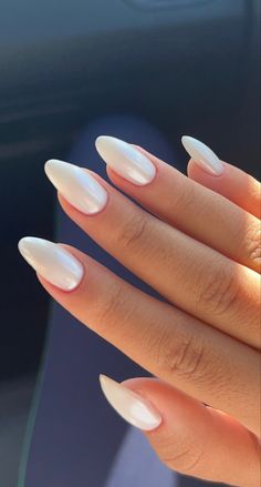 Nail Ideas White, Hailey Bieber Nails, Bieber Nails, Country Nails, Summery Nails, Basic Nails, Almond Acrylic Nails, Cute Gel Nails