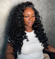 Girl Hairstyle, Long Curly Wig, Awesome Hair, Blowout Hair, Curly Wig, Baddie Hairstyles, Hair Weave, Love Hair