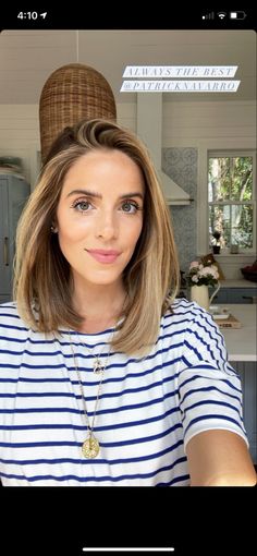 Julia Engel Hair, Lob Styling, Blonde Moments, Julia Berolzheimer, Romantic Hairstyles, Haircuts For Medium Hair, Long Bob Hairstyles