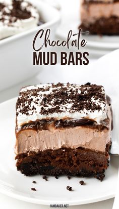 A side image of Chocolate Mud Bars showing all of the chocolatey layers! Mud Bars, Peanut Butter Oreo Dessert, Chocolate Desserts Fancy, Dream Dessert, Layered Dessert, Brownies Chocolate, Oreo Cookie Crust, Layered Desserts