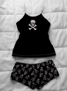 Gothic Pjs Aesthetic, Punk Sleepwear, Gothic Pjs, Grunge Sleepwear, Emo Pjs, Goth Pjs, Pjs Y2k, Y2k Pjs, Y2k Pajamas