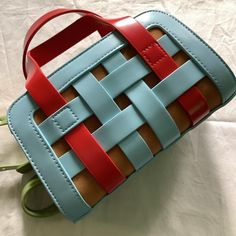 Leather Crochet, 달력 디자인, Bags Trendy, Leather Crafts, Handbag Heaven, Leather Bags, Leather Craft, Leather Handbags