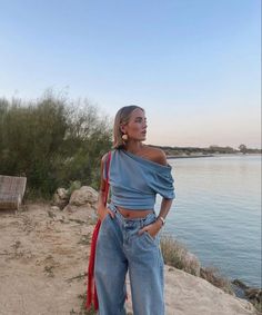 Spain Outfit, Look Grunge, Looks Jeans, European Summer Outfits, Europe Outfits, Looks Street Style, Cooler Look, Mode Inspo, 가을 패션