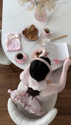 Image Girly, Grace Christian, Pink Lifestyle, Pink Life, Healthy Girl, Pink Girly Things, Pink Vibes, Princess Aesthetic, Everything Pink