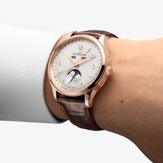 Pink Gold Men Watch Automatic, self-winding Master Control Calendar 4142520 | Jaeger-LeCoultre Jaeger Lecoultre Watches, Rose Gold Case, Jaeger Lecoultre, Boots Knee, Blue Tones, Gold Leather, O Clock, Automatic Watch, Pink Gold