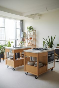 Studio Apartment Living Ideas for Small Spaces One Room Apartment Decor, Apartment Decor Hacks, Apartment Decorating Hacks, Studio Apartment Living, Kitchen Island On Wheels