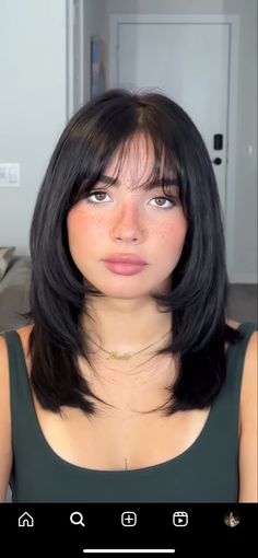 Cute Mid Length Haircut Straight, Side Bang Medium Length Hair, Square Face Bangs Fringes, Long Layered Bob With Curtain Bangs, Korean Layered Haircut Short, Short Hairstyle Women Long Face, Haircuts For Medium Hair With Bangs, Korean Haircut For Chubby Face, Bangs For Short Forehead