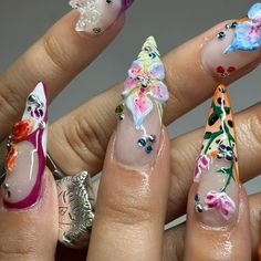 still not over it, such a serveeee! we were shook the whole time! 😫🌺🐅🌅💖 inspo from @thenailbox_saj ✨ #nailinspo #newnails #westlondonnails #flowernails #orchidnails Almond Nail Designs, Orchid Nails, Grunge Nails, Glow Nails, Pretty Nail Designs, Glamorous Nails, Almond Nail, Kawaii Nails